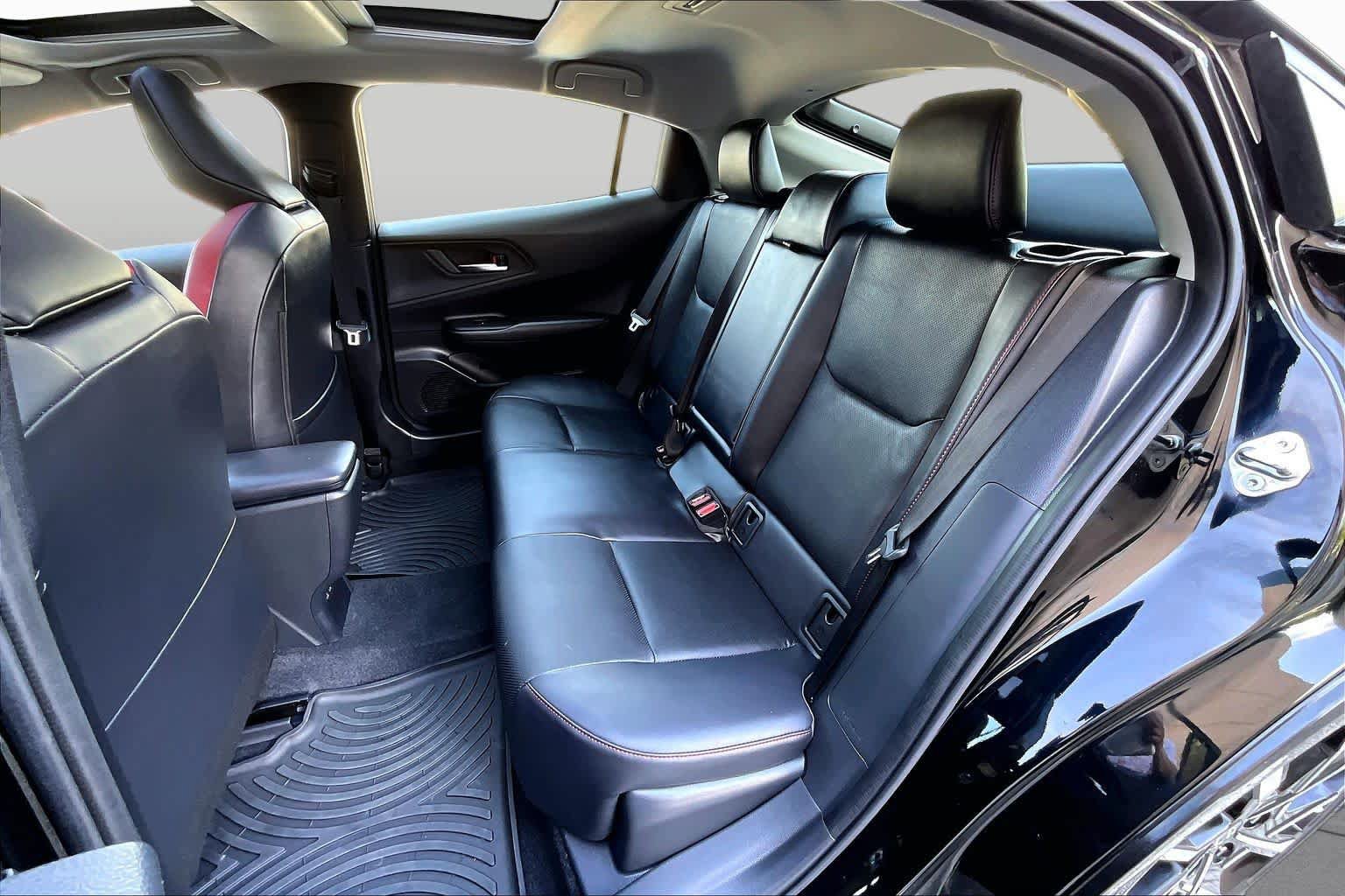 Used 2023 Toyota Prius Prime Premium FWD image 21