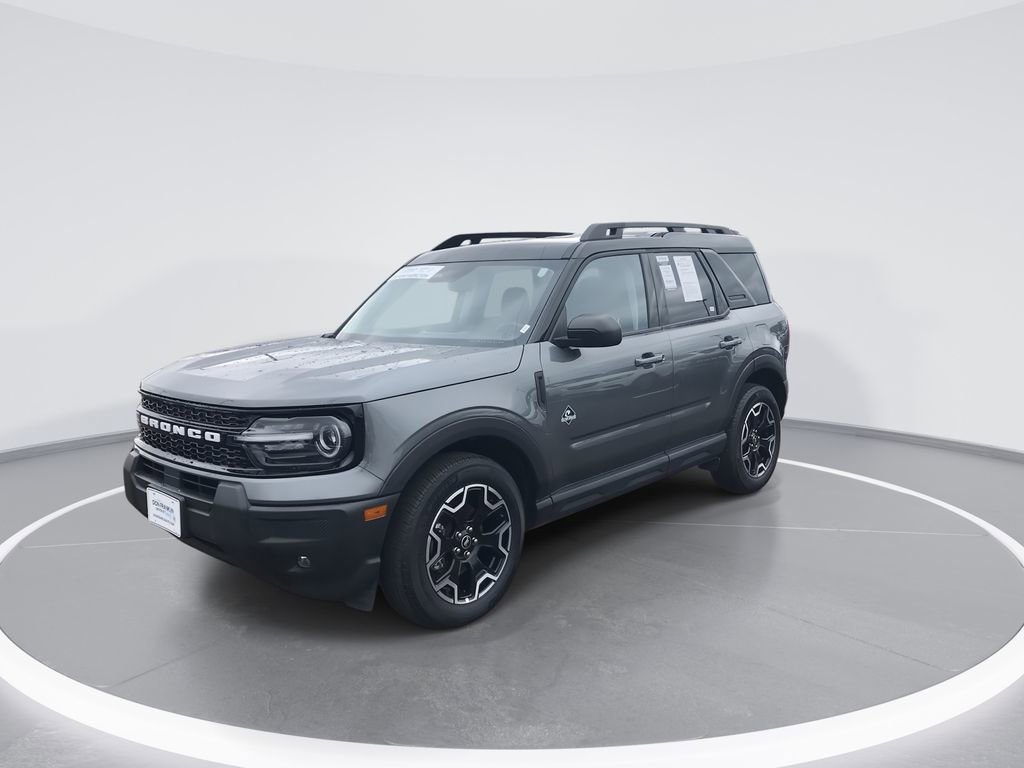 Used 2025 Ford Bronco Sport Outer Banks image 4
