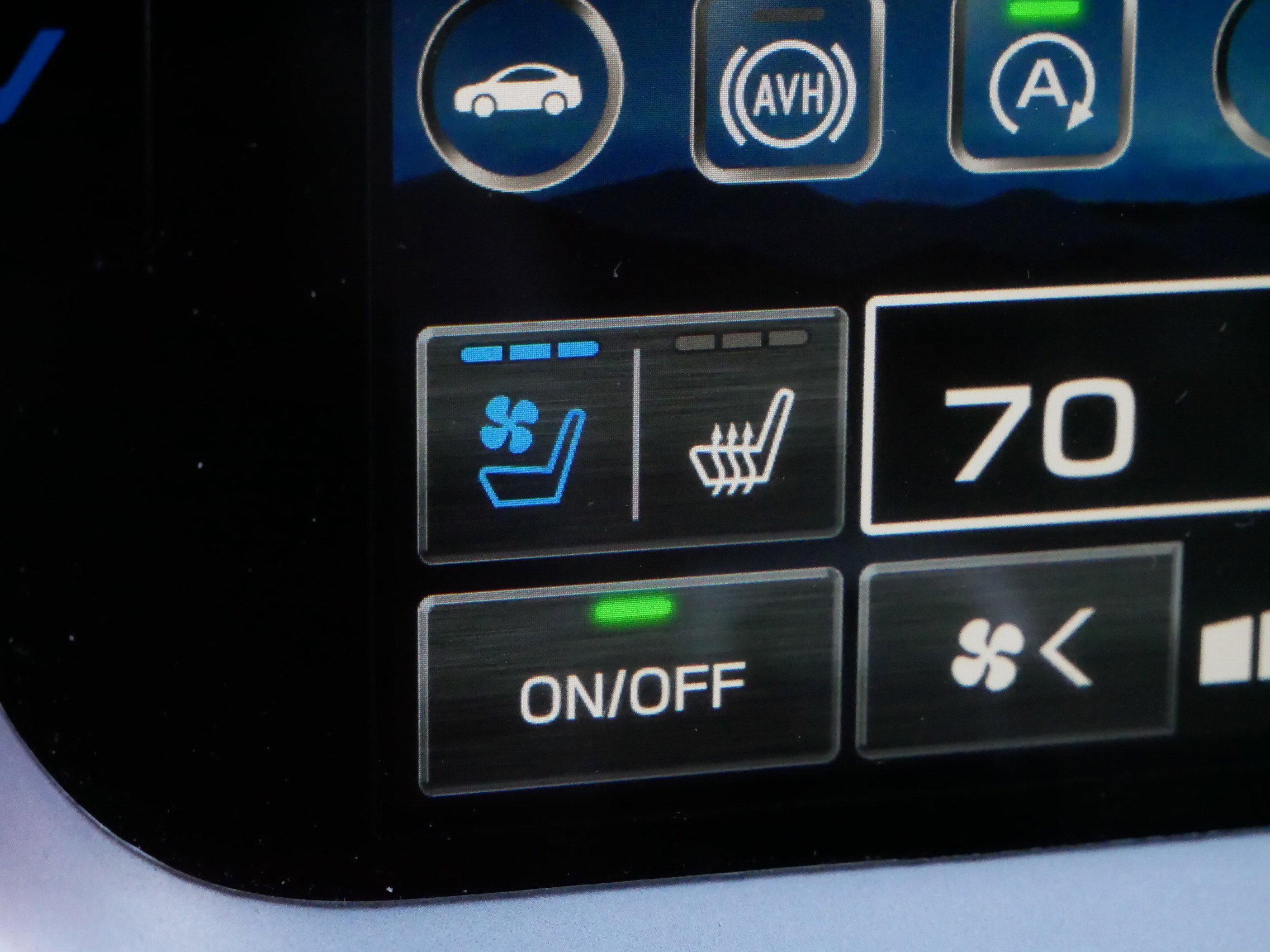 Used 2024 Subaru Outback Touring XT image 28