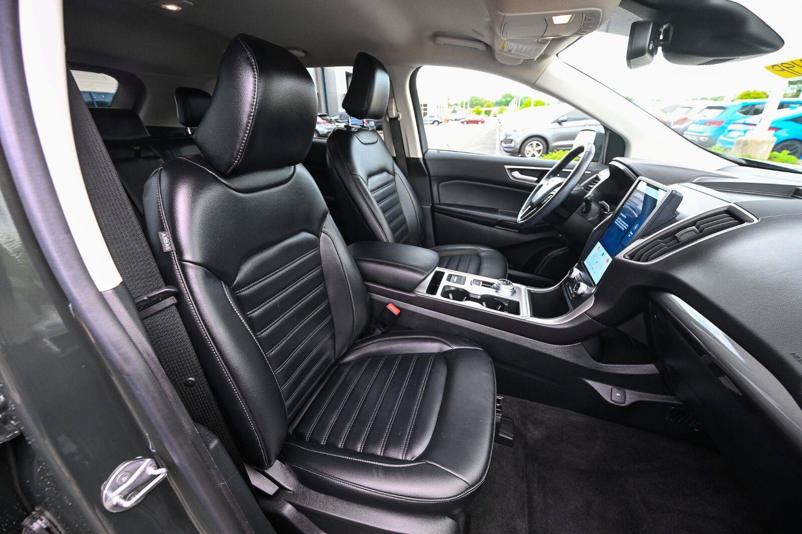 Used 2023 Ford Edge SEL AWD/4WD image 26