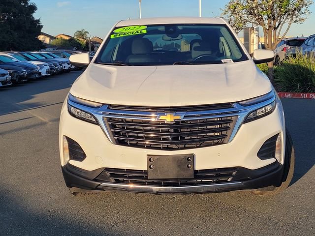 Used 2022 Chevrolet Equinox LT image 2