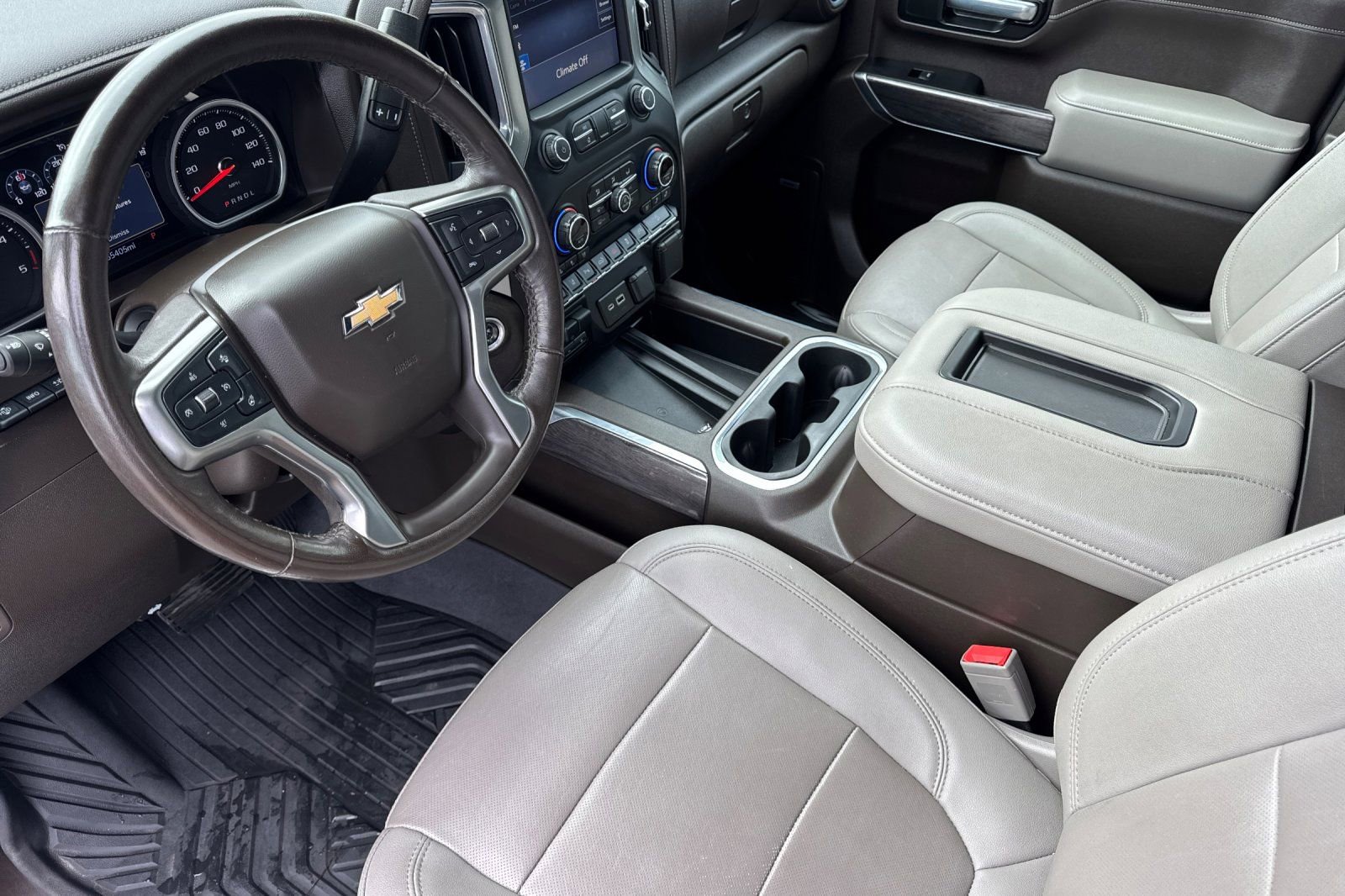 Used 2021 Chevrolet Silverado 2500 LTZ w/ LTZ Premium Package AWD/4WD image 10