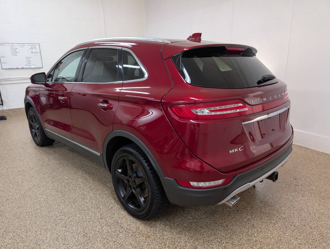 Used 2019 Lincoln MKC Reserve w/ MKC Technology Package AWD/4WD image 3