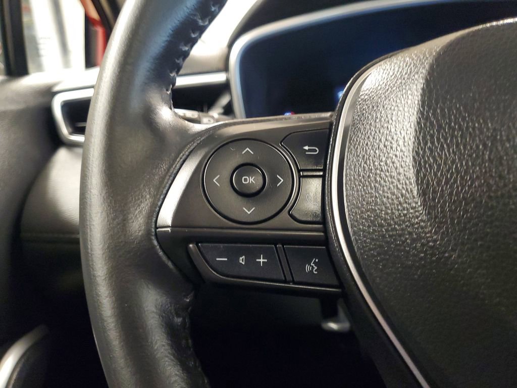 Used 2023 Toyota Corolla Cross XLE w/ Convenience Package image 22