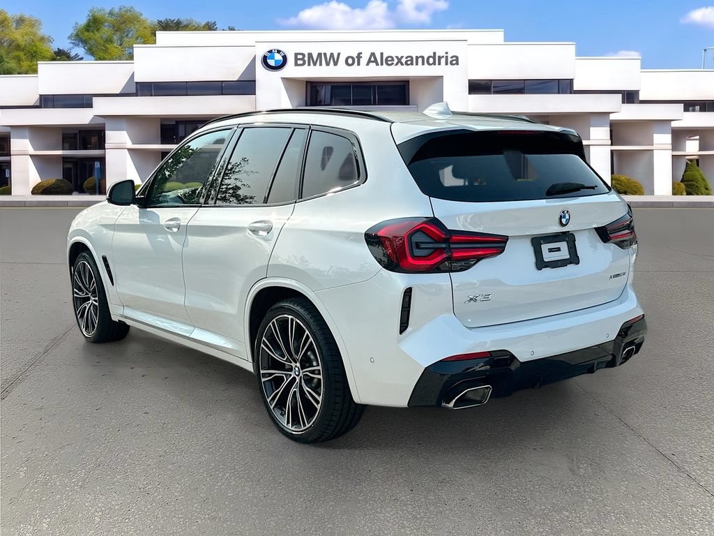 Used 2024 BMW X3 xDrive30i w/ Premium Package AWD/4WD image 7