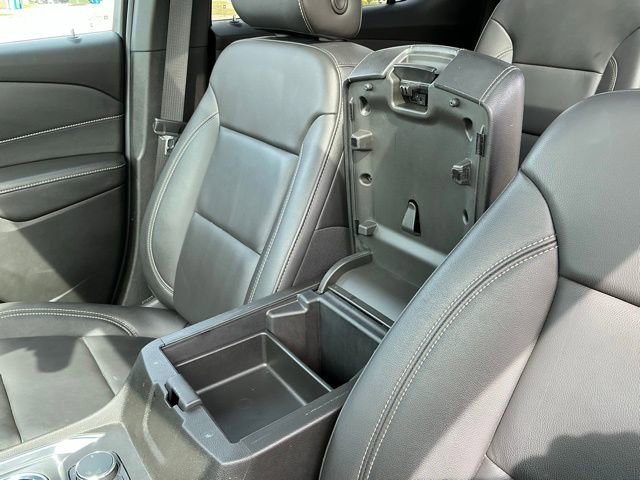 Used 2023 Chevrolet Traverse LT w/ LT Premium Package image 33
