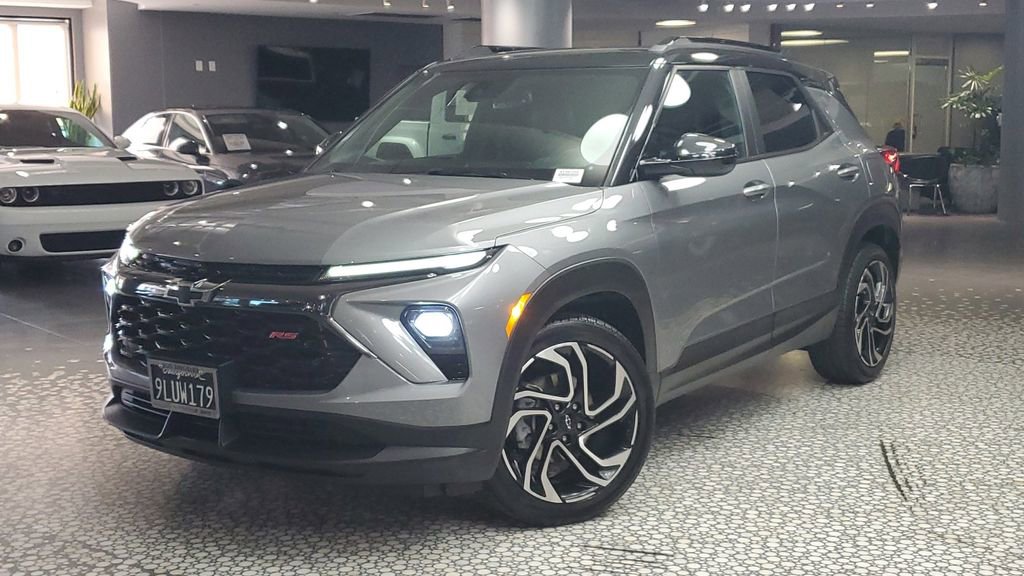 Used 2024 Chevrolet TrailBlazer RS w/ Convenience Package image 35