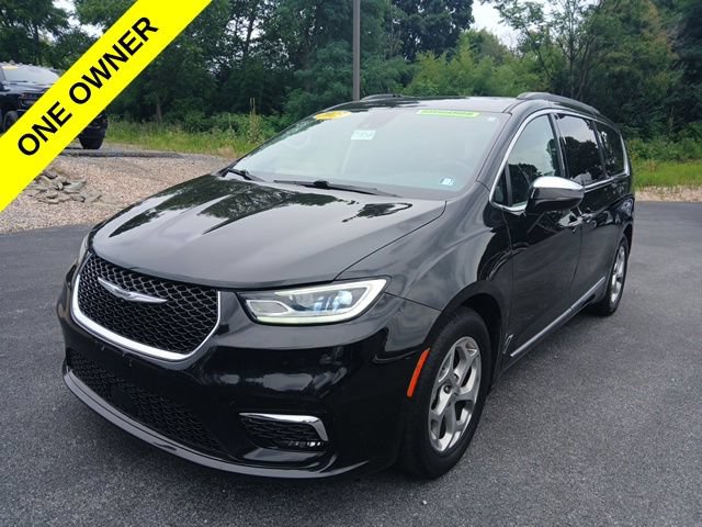 Certified 2023 Chrysler Pacifica Limited