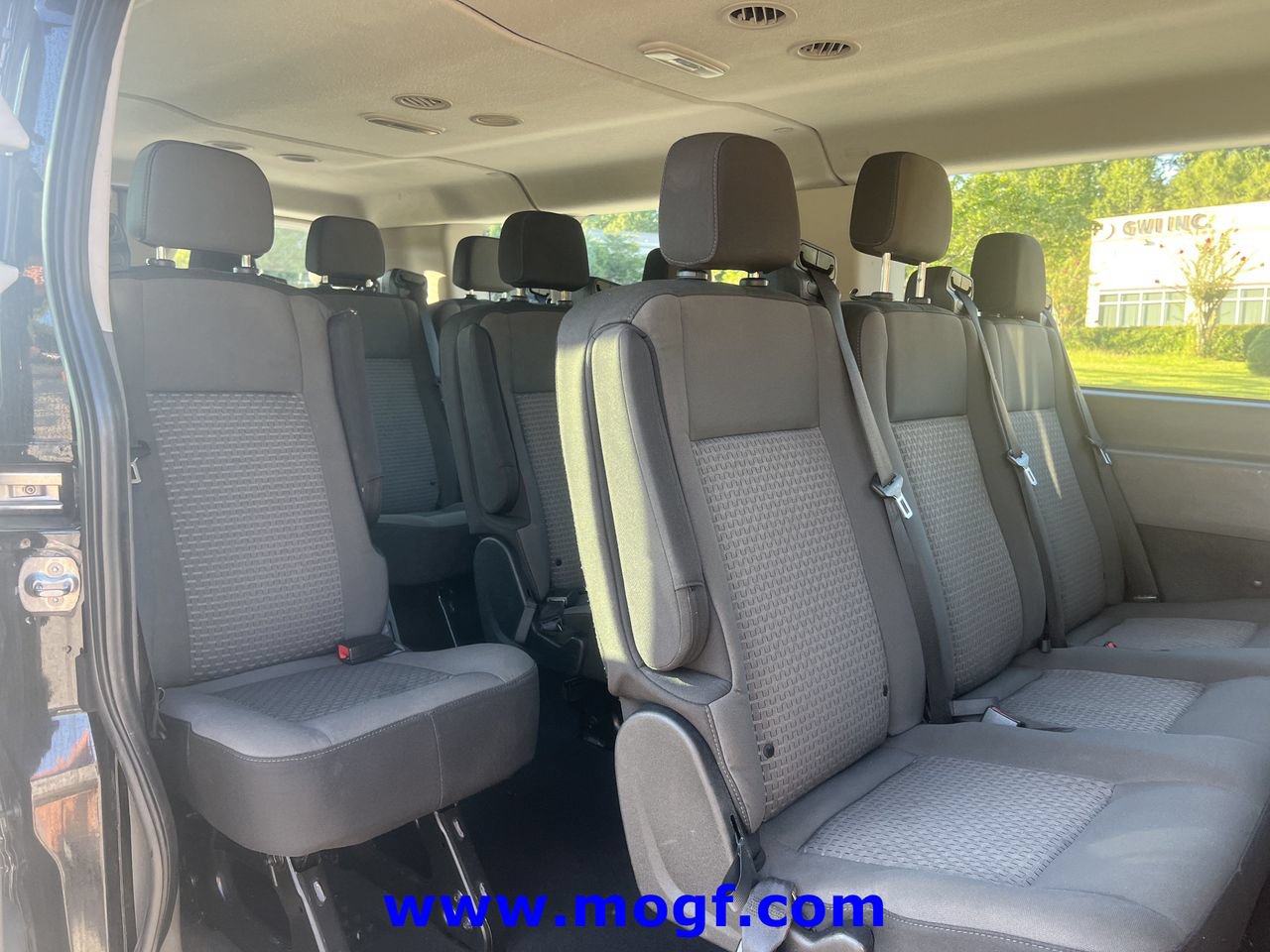Used 2024 Ford Transit 350 XLT RWD image 21