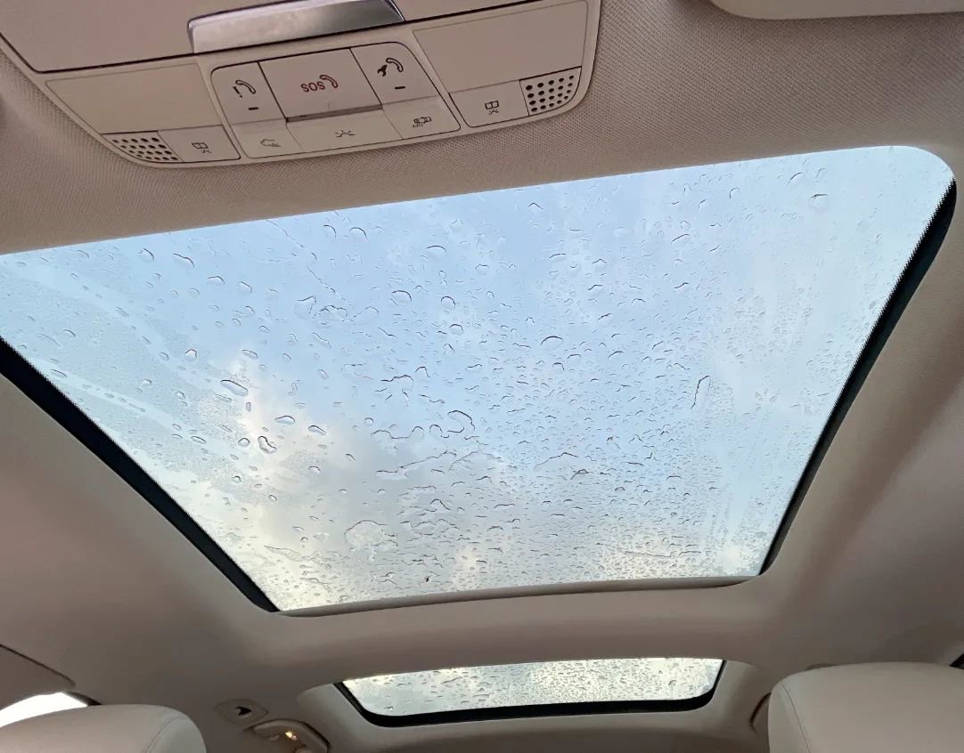 Used 2017 Mercedes-Benz GLC 300 4MATIC image 11