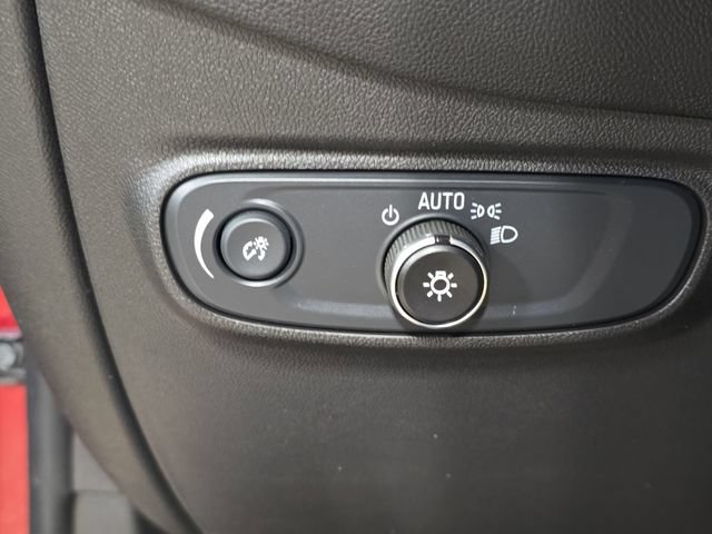 Used 2024 Chevrolet Equinox LT AWD/4WD image 25