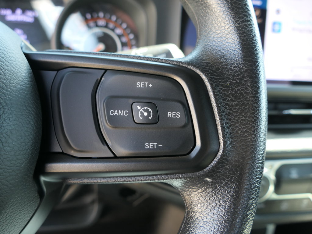 Used 2024 Jeep Wrangler Sport AWD/4WD image 14