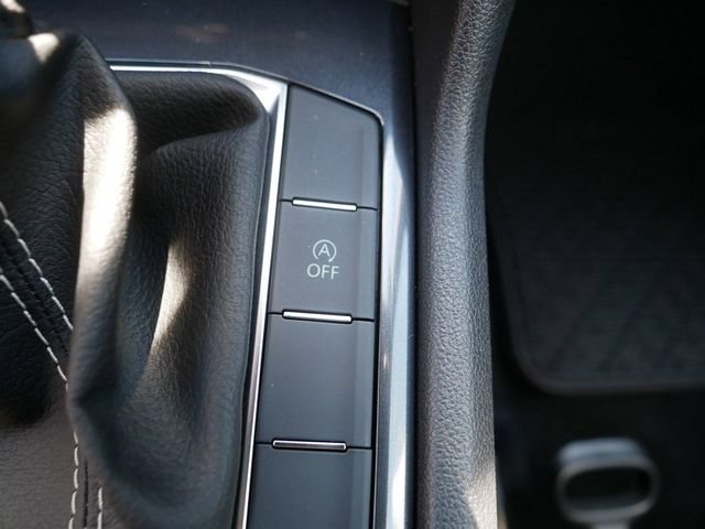 Certified 2024 Volkswagen Tiguan SE AWD/4WD image 37