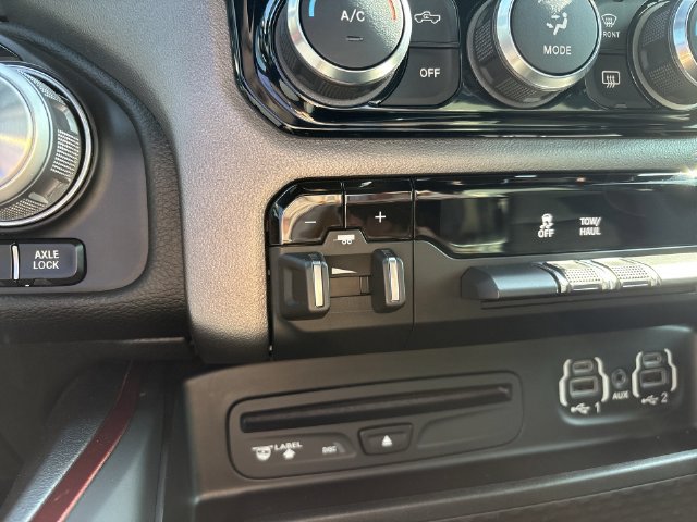 Used 2019 RAM 1500 Rebel w/ Rebel Level 1 Equipment Group AWD/4WD image 29