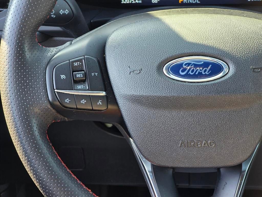 Used 2023 Ford Escape ST-Line Select AWD/4WD image 14