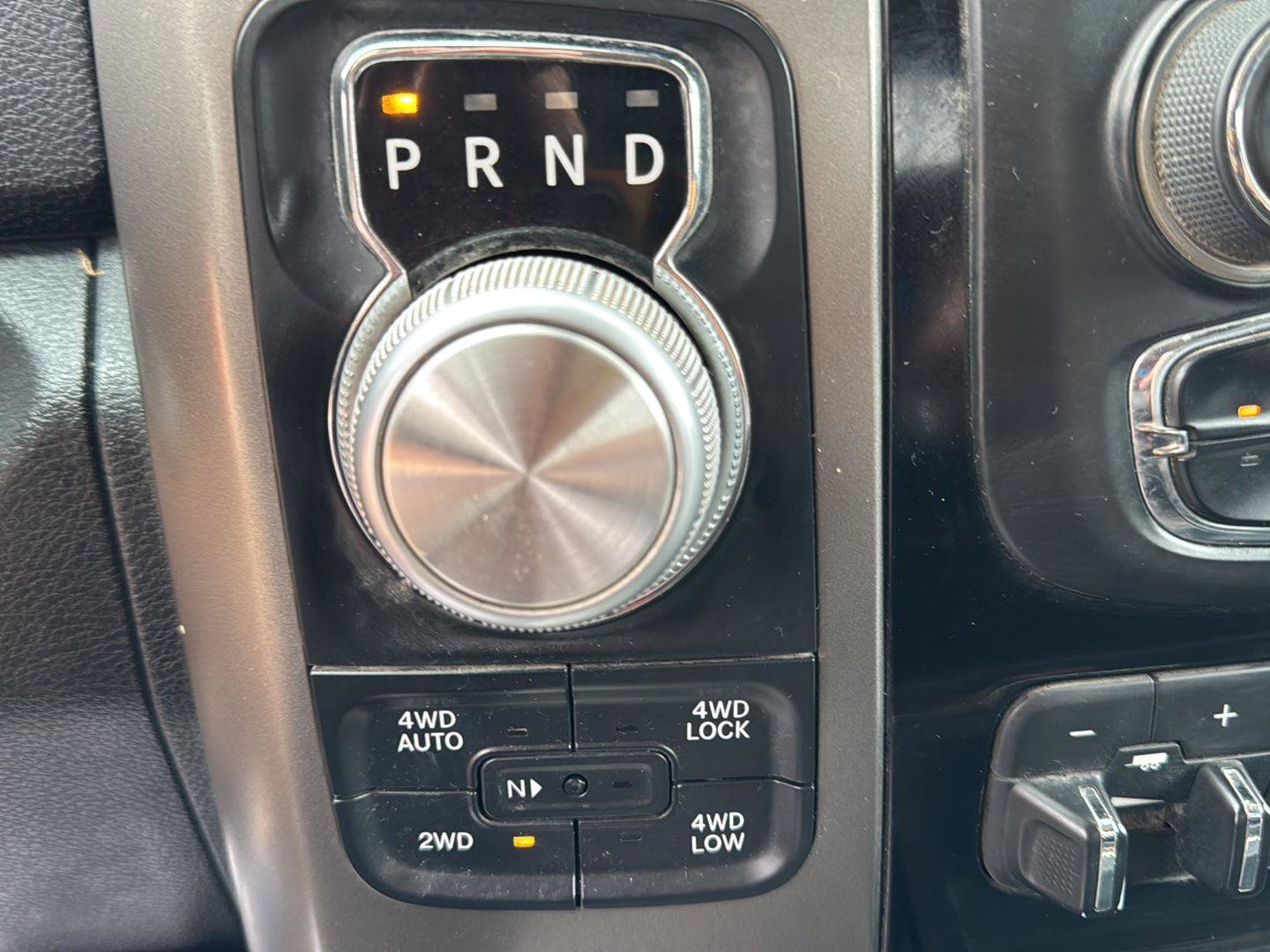 Used 2014 RAM 1500 Sport w/ Convenience Group AWD/4WD image 18