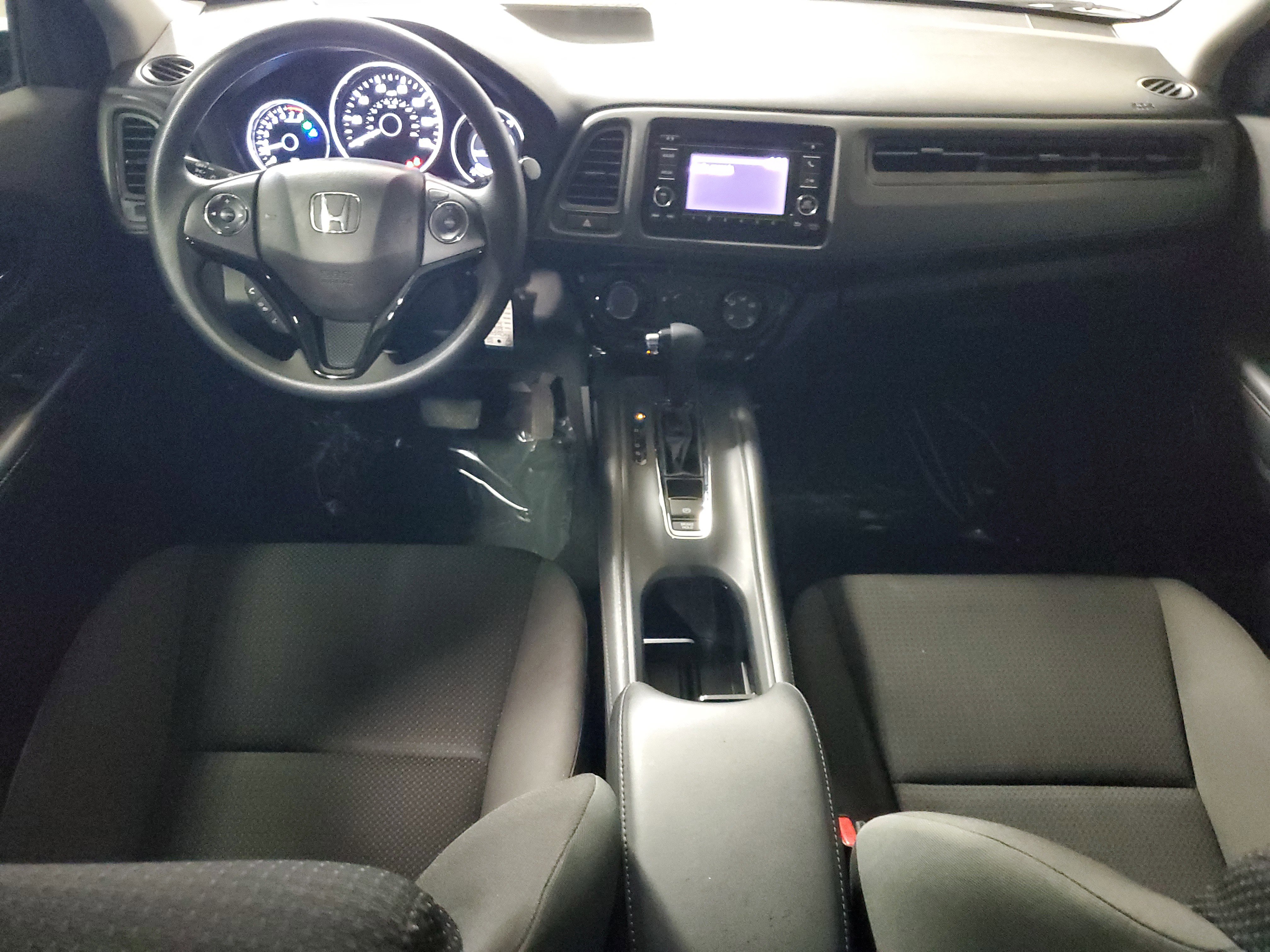 Used 2021 Honda HR-V LX image 11