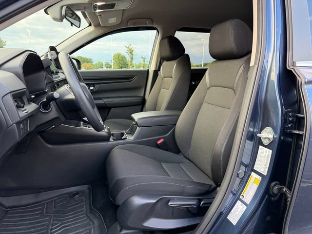Used 2025 Honda CR-V LX image 14
