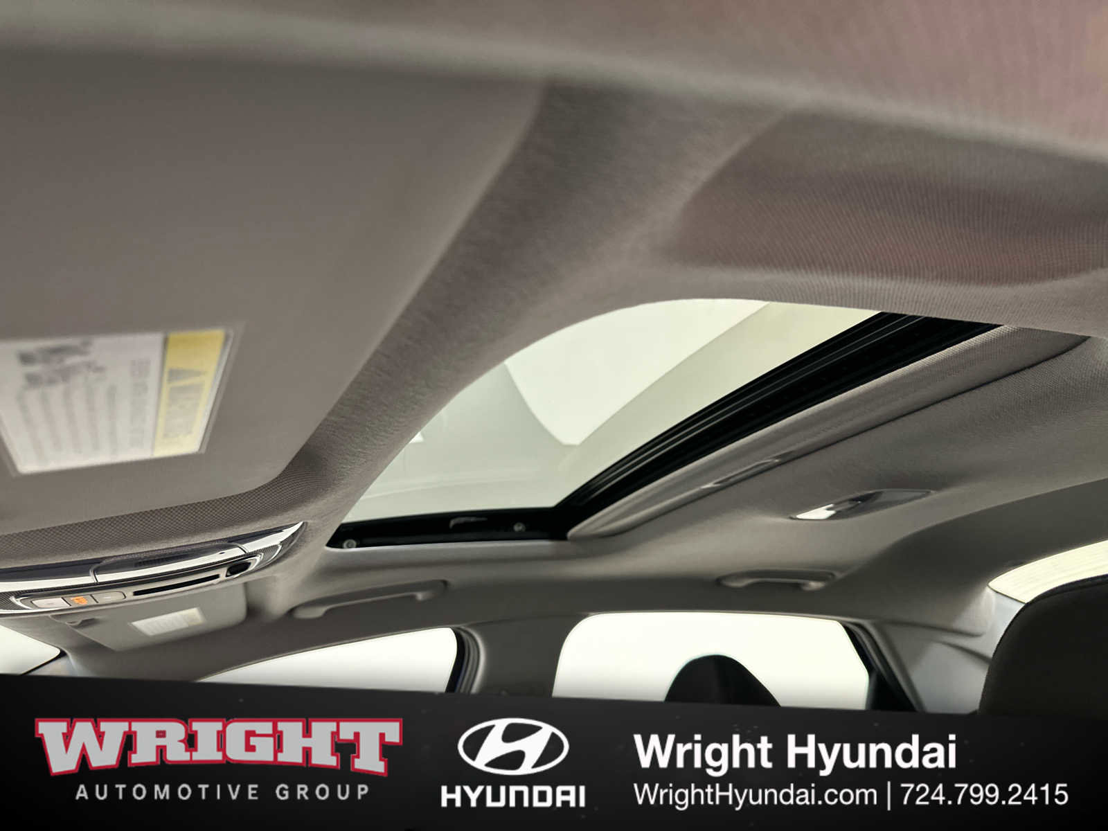 Certified 2025 Hyundai Elantra SEL FWD image 30