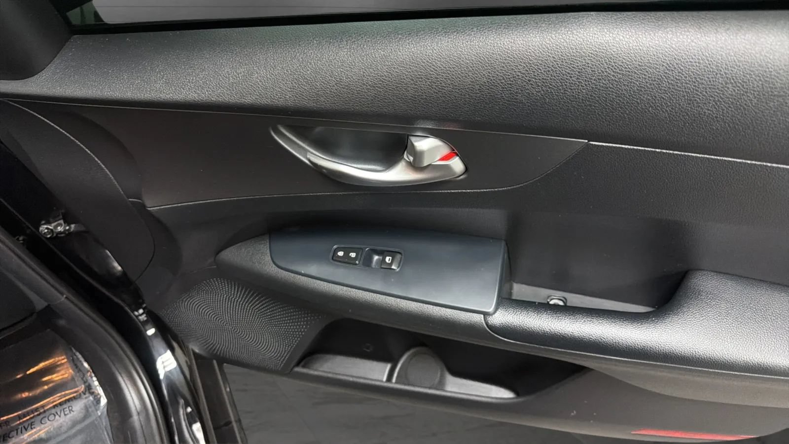 Used 2021 Kia Forte LXS FWD image 17
