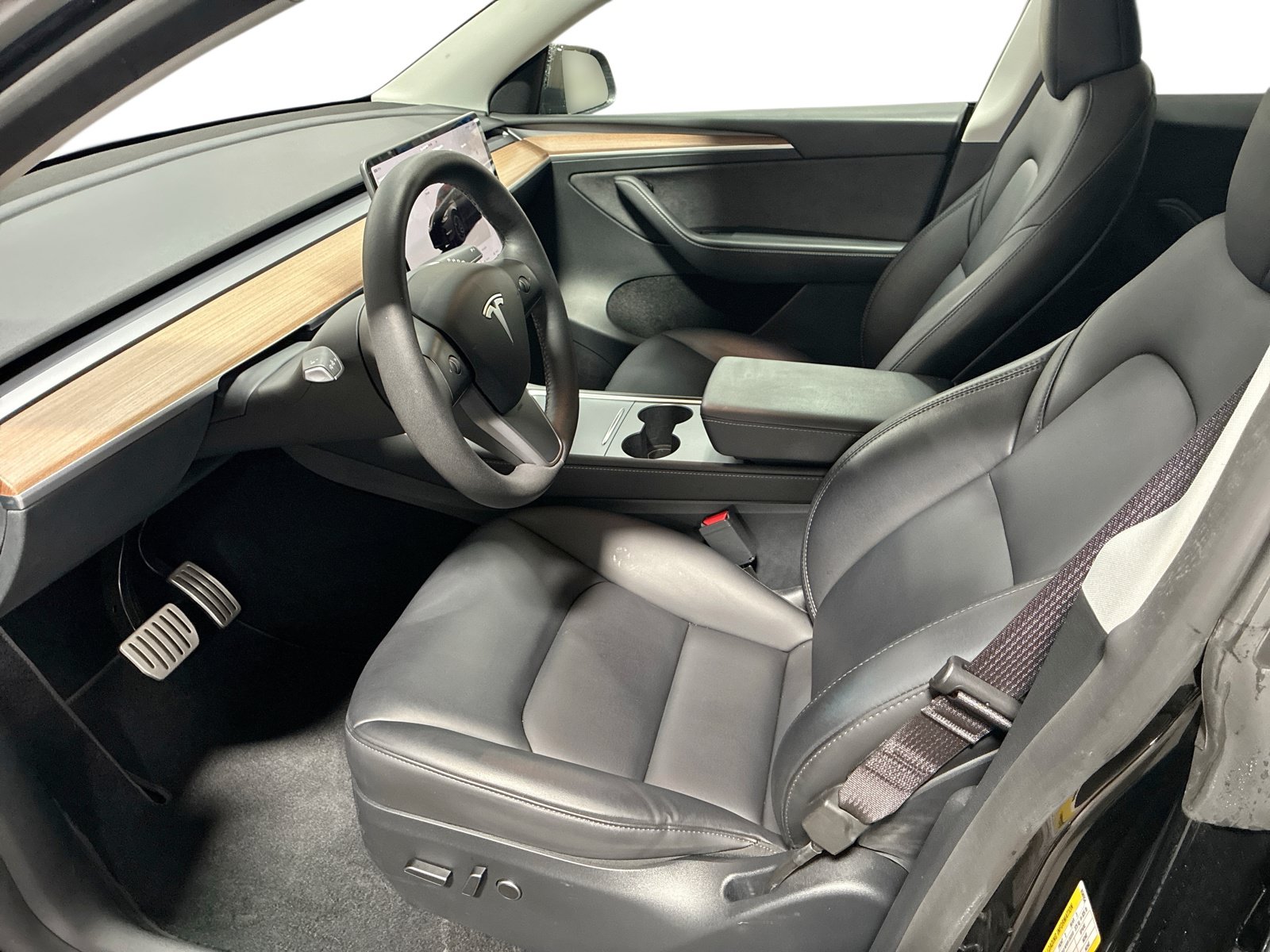 Certified 2023 Tesla Model Y Performance AWD/4WD image 9