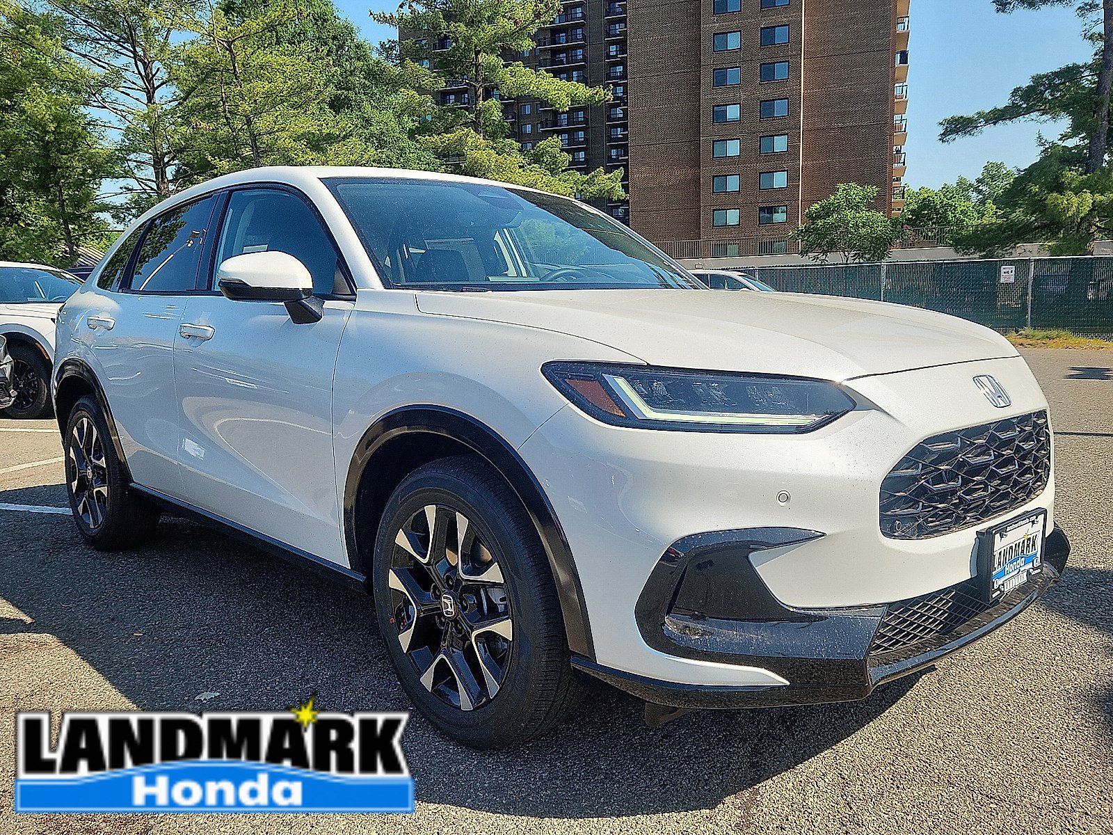 New 2027 Honda HR-V EX-L image 2