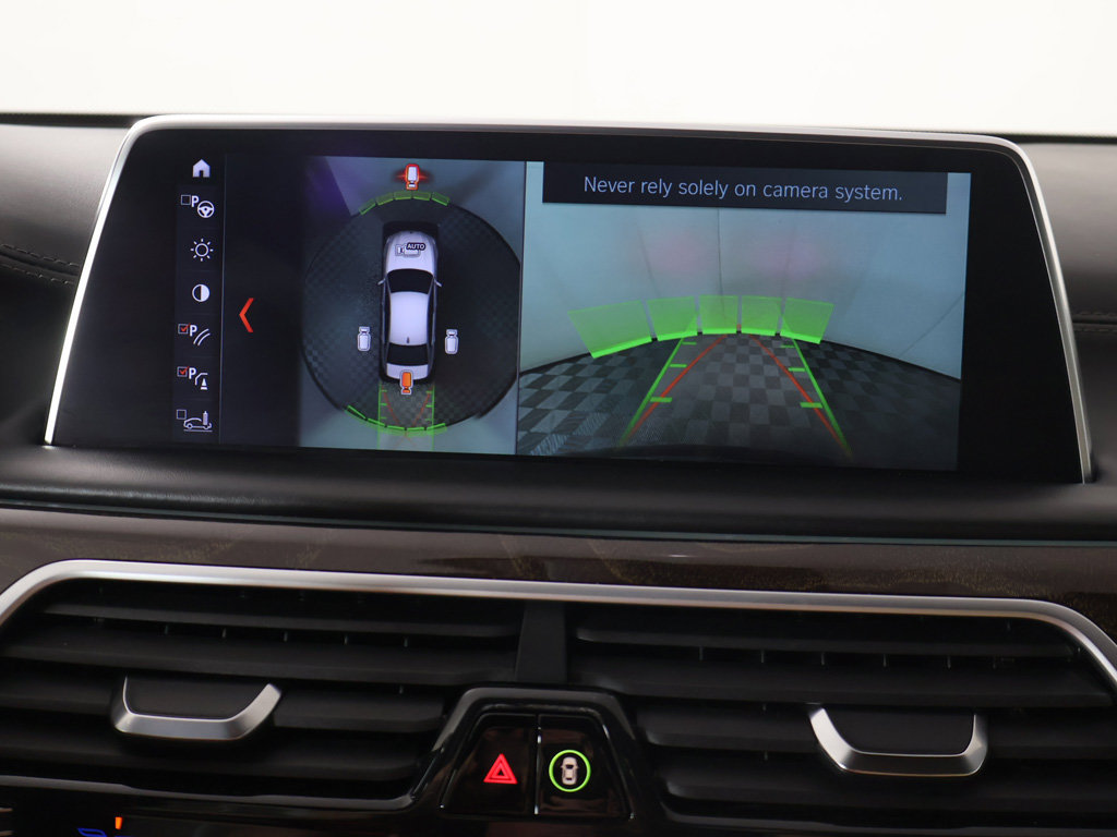 Used 2019 BMW 750i xDrive AWD/4WD image 53