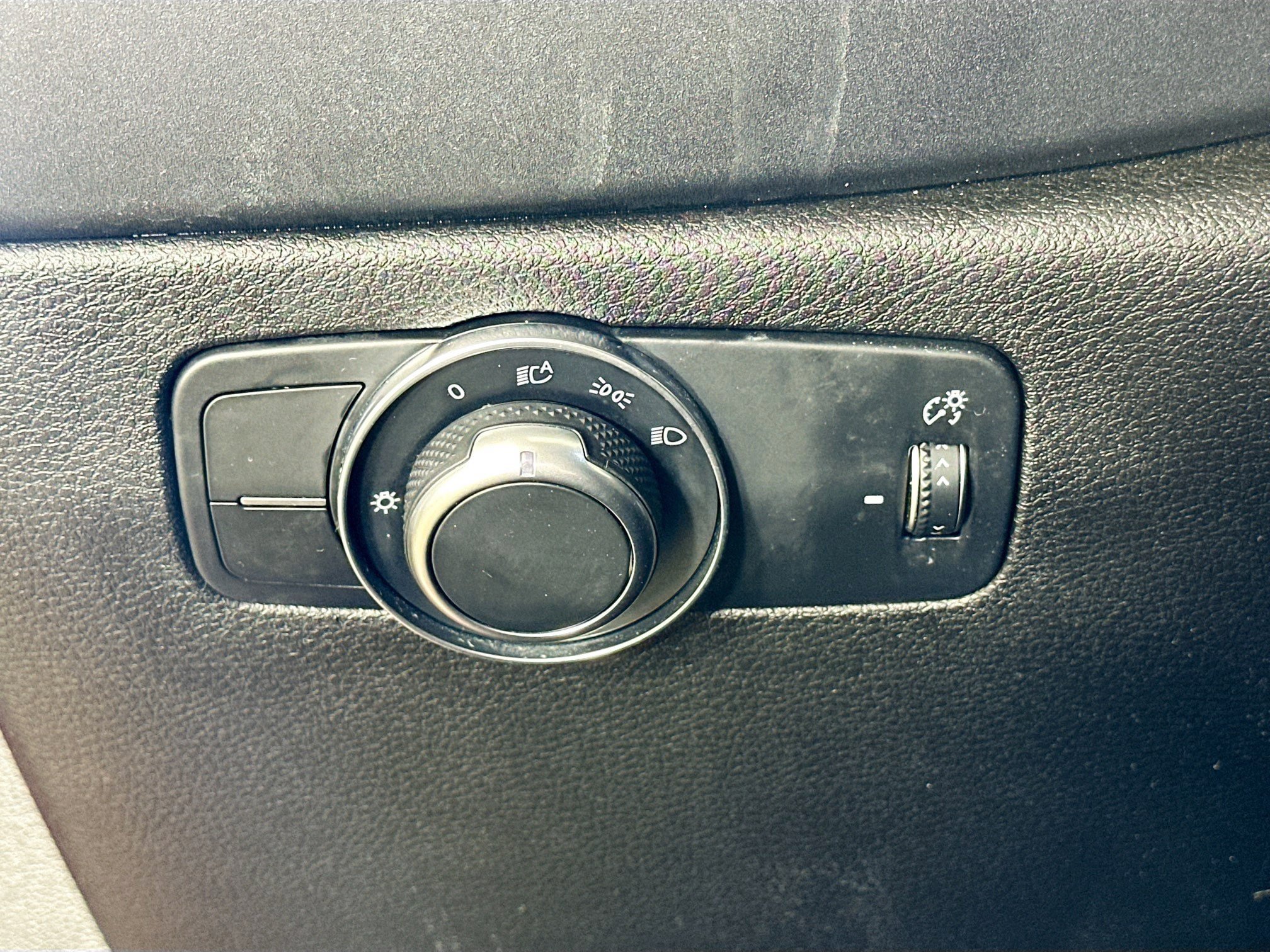 Used 2024 Dodge Hornet GT w/ Cold Weather Group AWD/4WD image 10