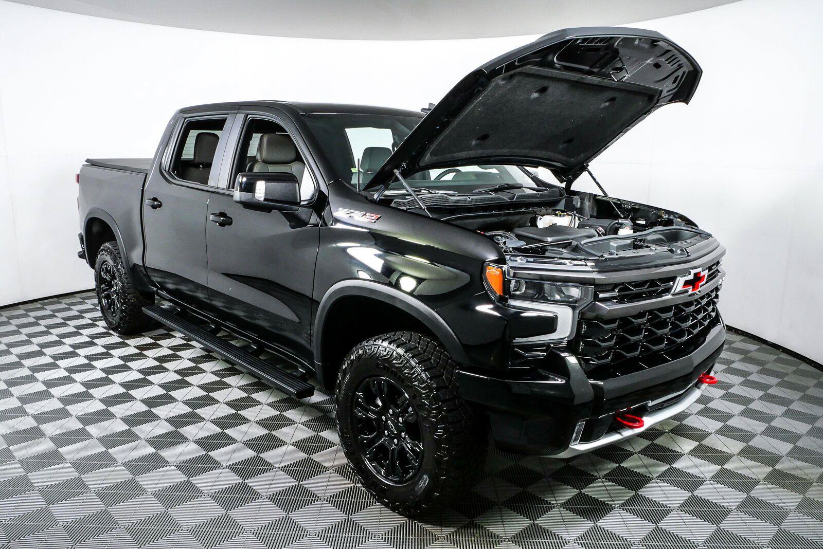 Used 2022 Chevrolet Silverado 1500 ZR2 w/ Technology Package AWD/4WD image 32