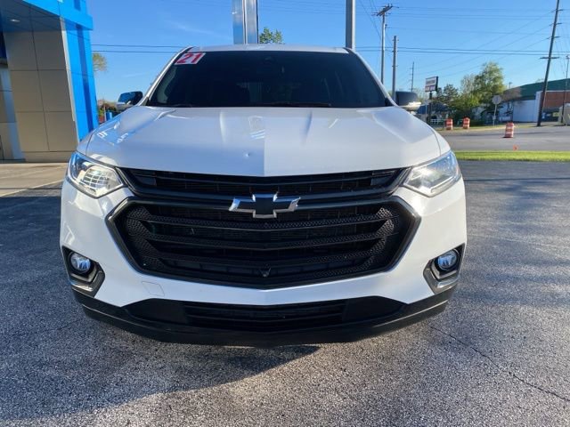 Used 2021 Chevrolet Traverse Premier w/ Redline Edition FWD image 8