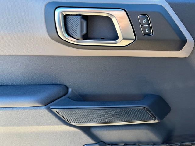 Used 2024 Ford Bronco Big Bend image 12