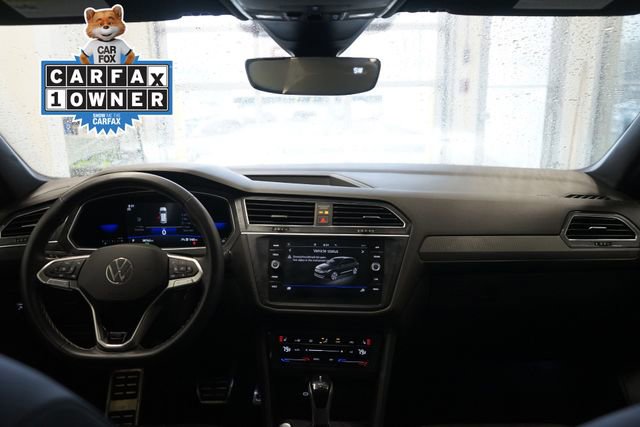 Used 2023 Volkswagen Tiguan SE R-Line image 30