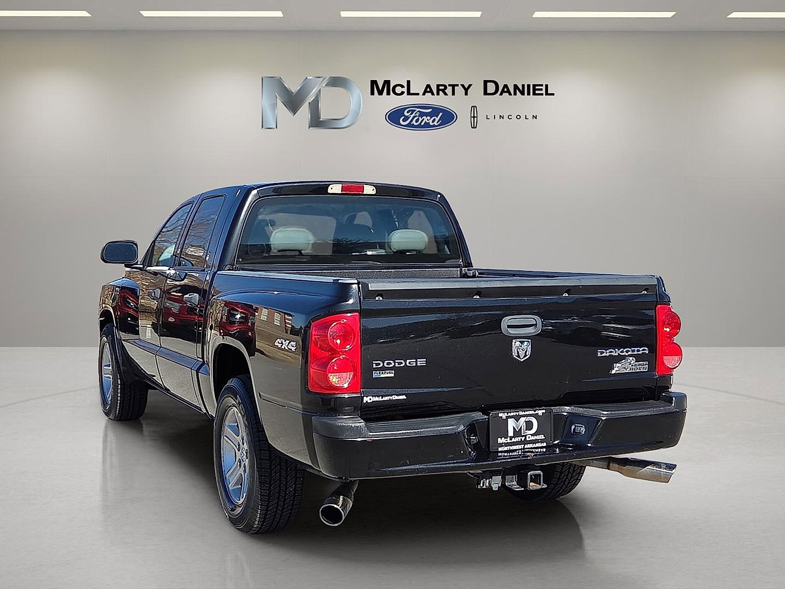 Used 2011 Dodge Dakota Big Horn w/ Utility Group image 4