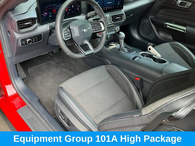 Used 2024 Ford Mustang Coupe RWD image 2