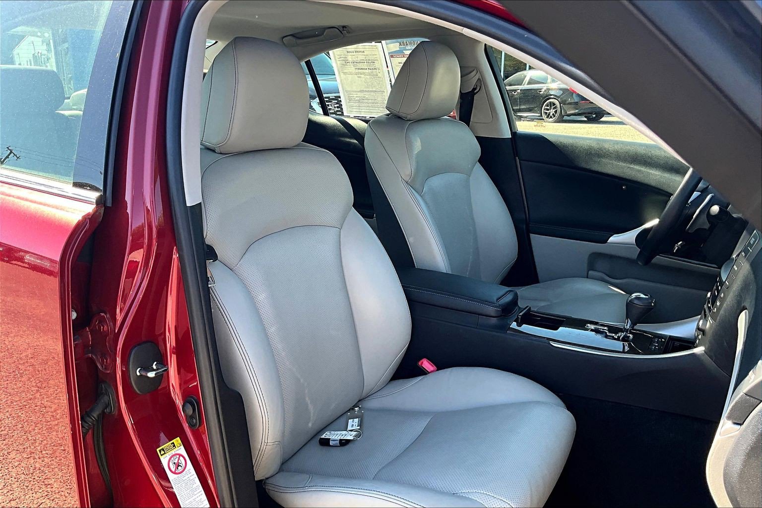 Used 2011 Lexus IS 250 AWD w/ Luxury Plus Value Edition image 7