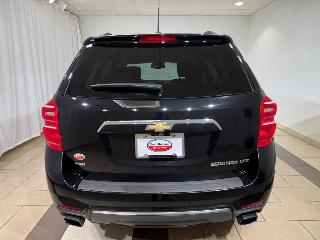 Used 2016 Chevrolet Equinox LTZ w/ Enhanced Convenience Package image 4