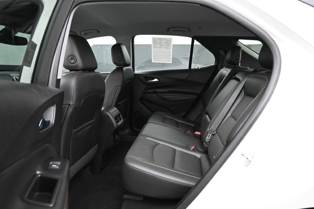 Used 2019 Chevrolet Equinox Premier AWD/4WD image 16