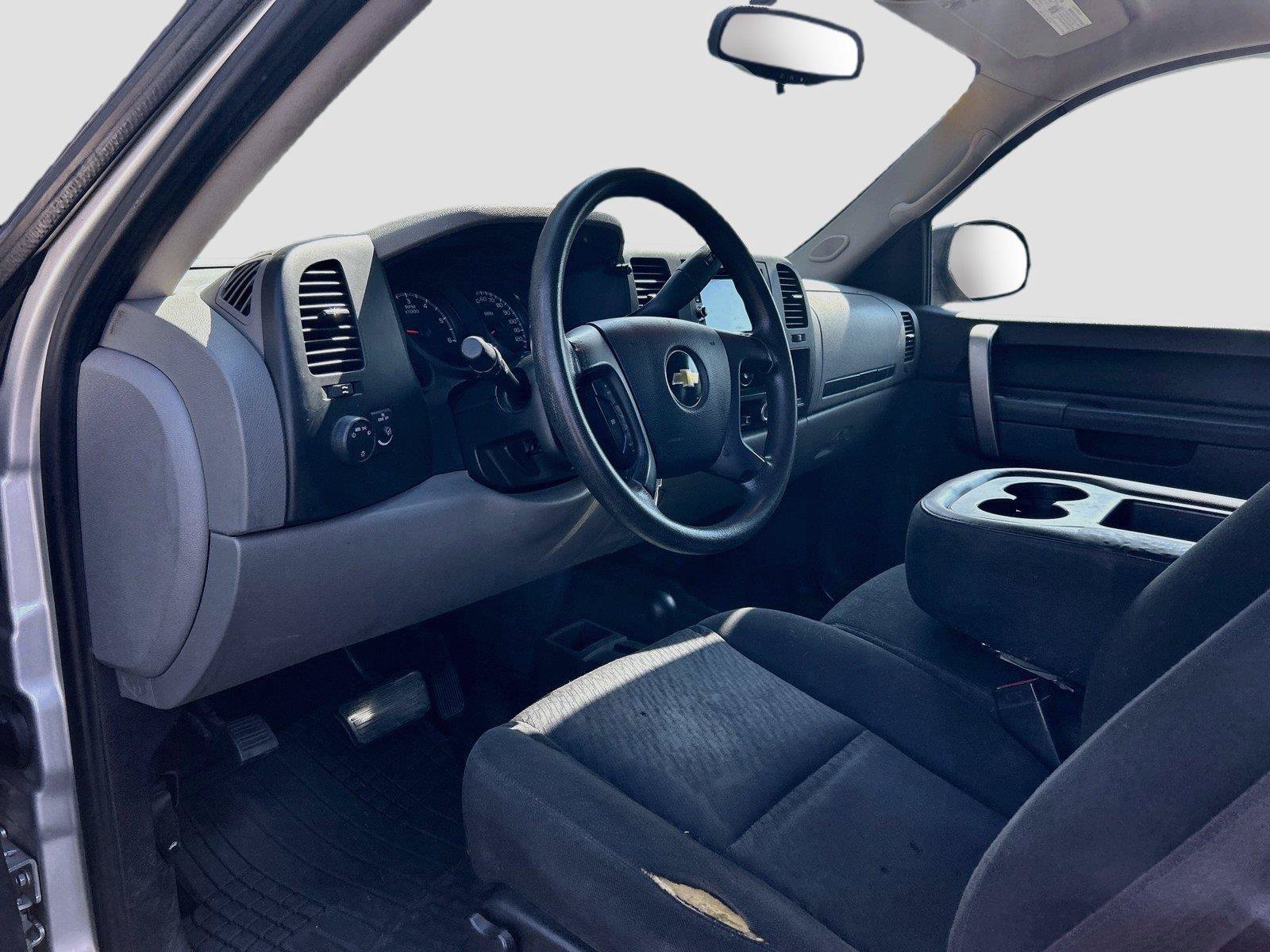 Used 2011 Chevrolet Silverado 1500 LS AWD/4WD image 25