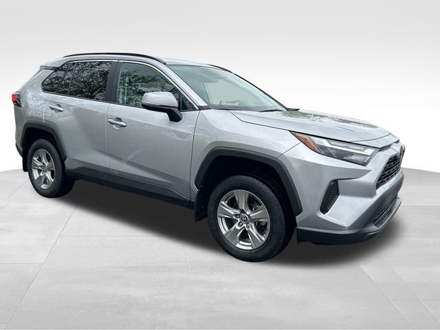 Used 2023 Toyota RAV4 XLE AWD/4WD image 8