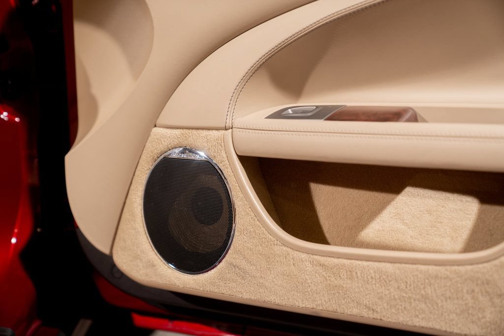 Used 2010 Jaguar XK Convertible RWD image 33