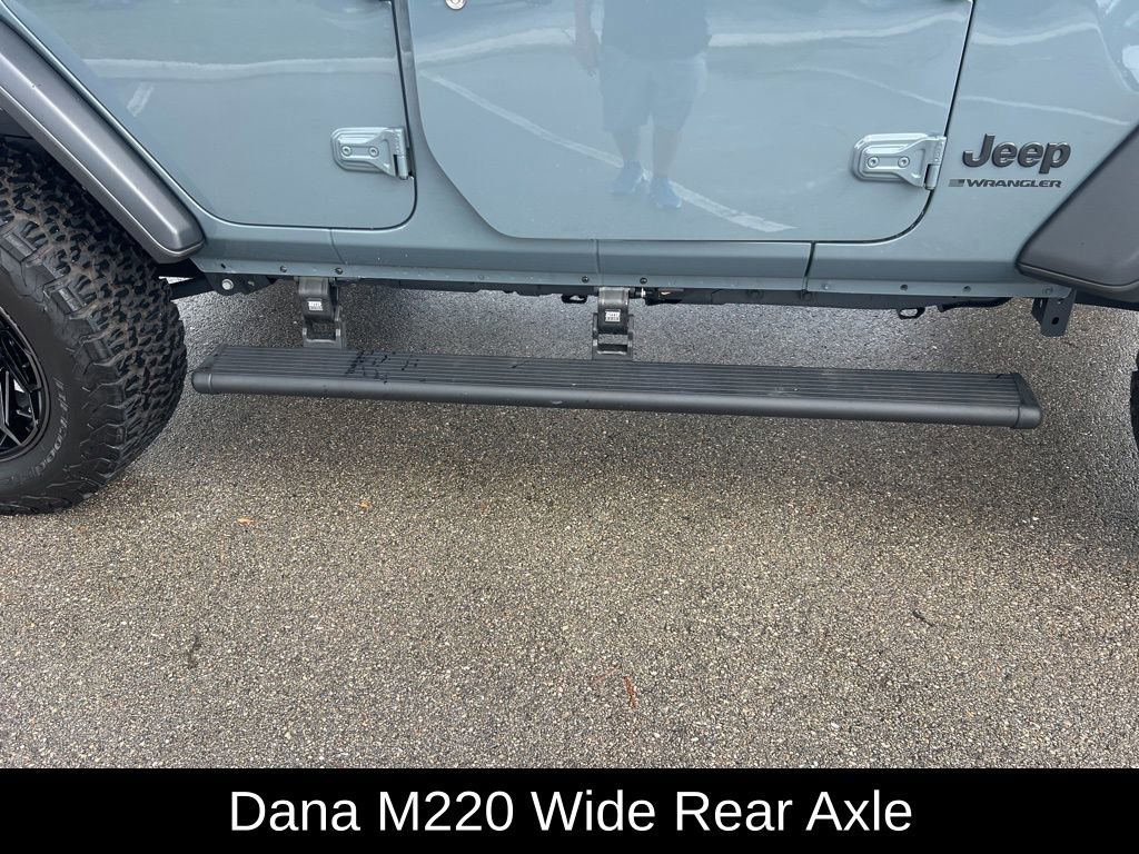 Certified 2024 Jeep Wrangler Willys image 27