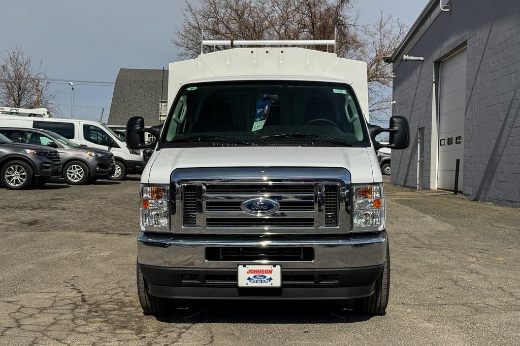 New 2025 Ford E-350 and Econoline 350 Super Duty w/ Power Equipment Group RWD image 8