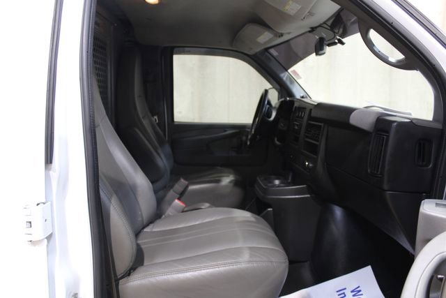 Used 2014 Chevrolet Express 3500 image 13