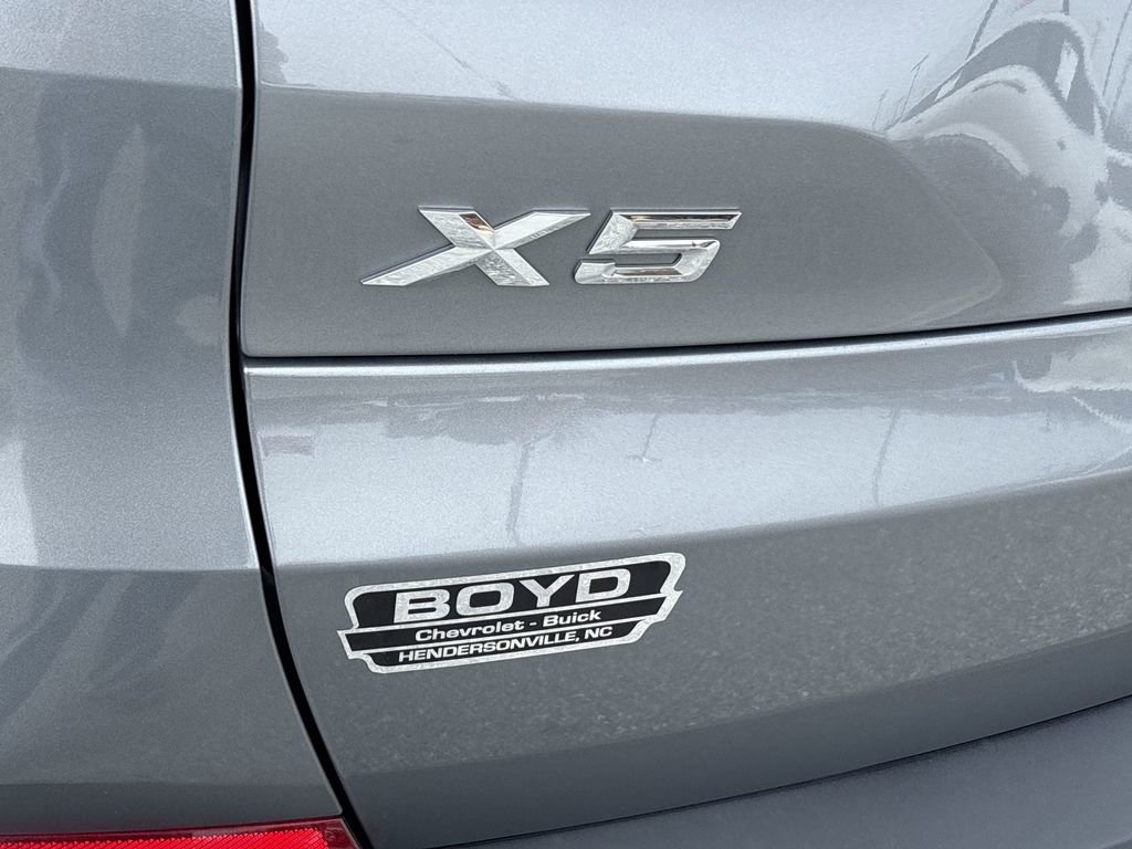 Used 2024 BMW X5 xDrive40i w/ Premium Package image 34