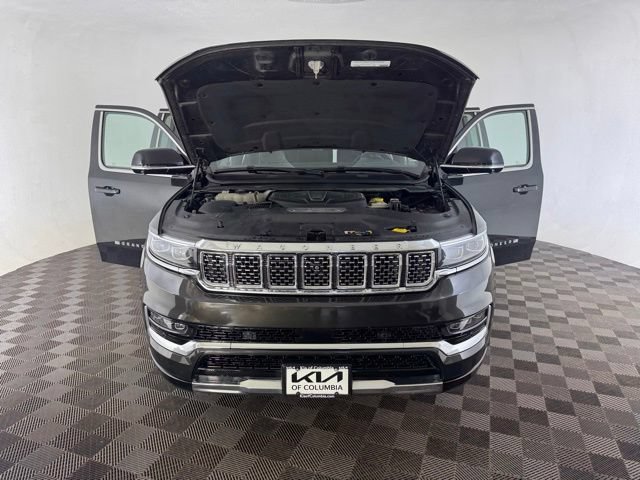 Used 2023 Jeep Grand Wagoneer Series II AWD/4WD image 13