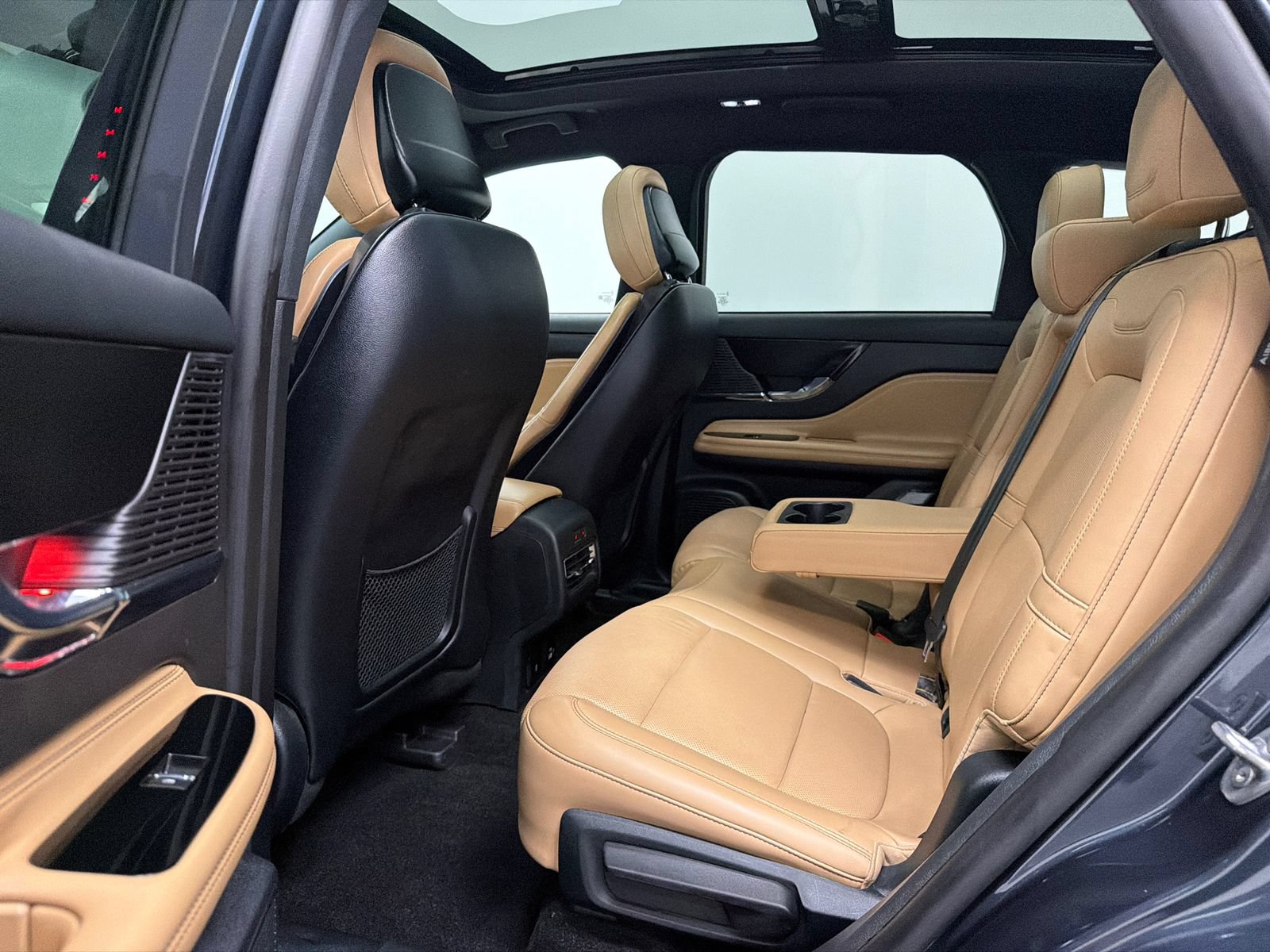 Certified 2022 Lincoln Corsair Grand Touring w/ Elements Technology Bundle AWD/4WD image 20