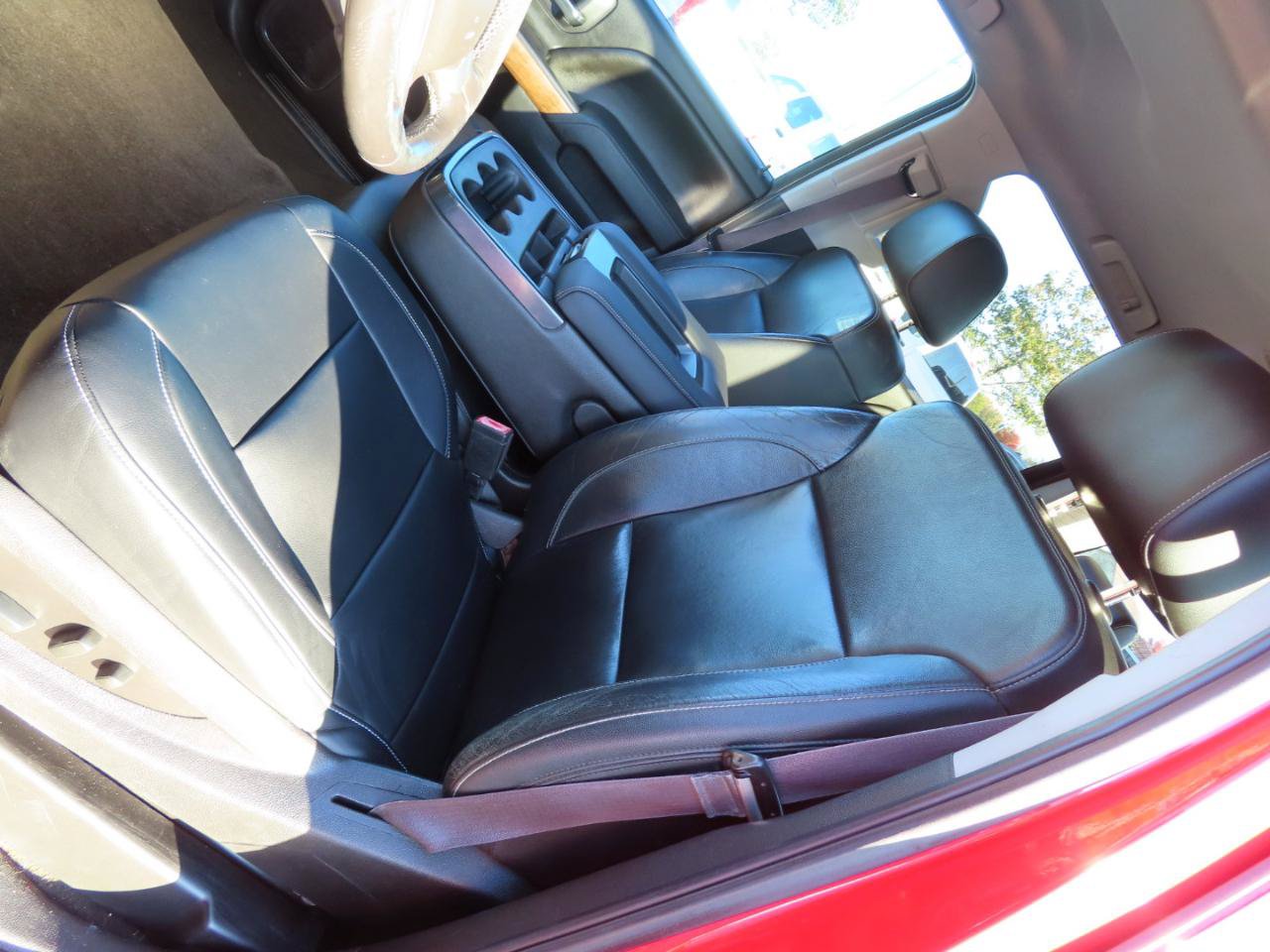 Used 2017 Chevrolet Silverado 2500 LTZ w/ Duramax Plus Package AWD/4WD image 29
