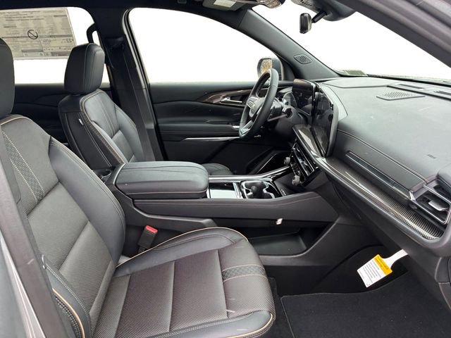 New 2026 Chevrolet Traverse High Country image 13