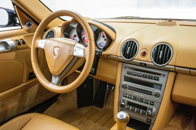 Used 2007 Porsche Cayman S image 4