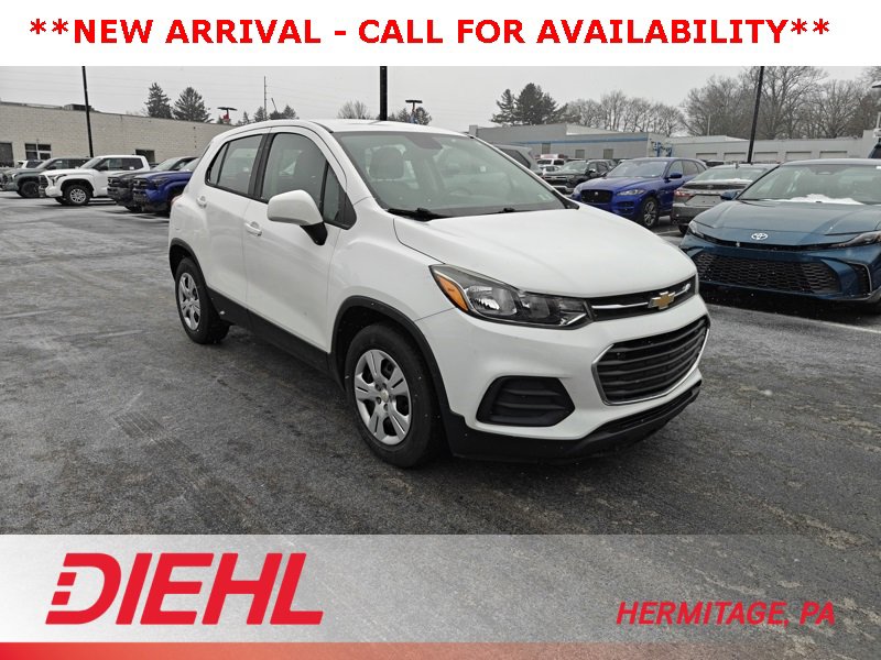 Used 2018 Chevrolet Trax LS image 1